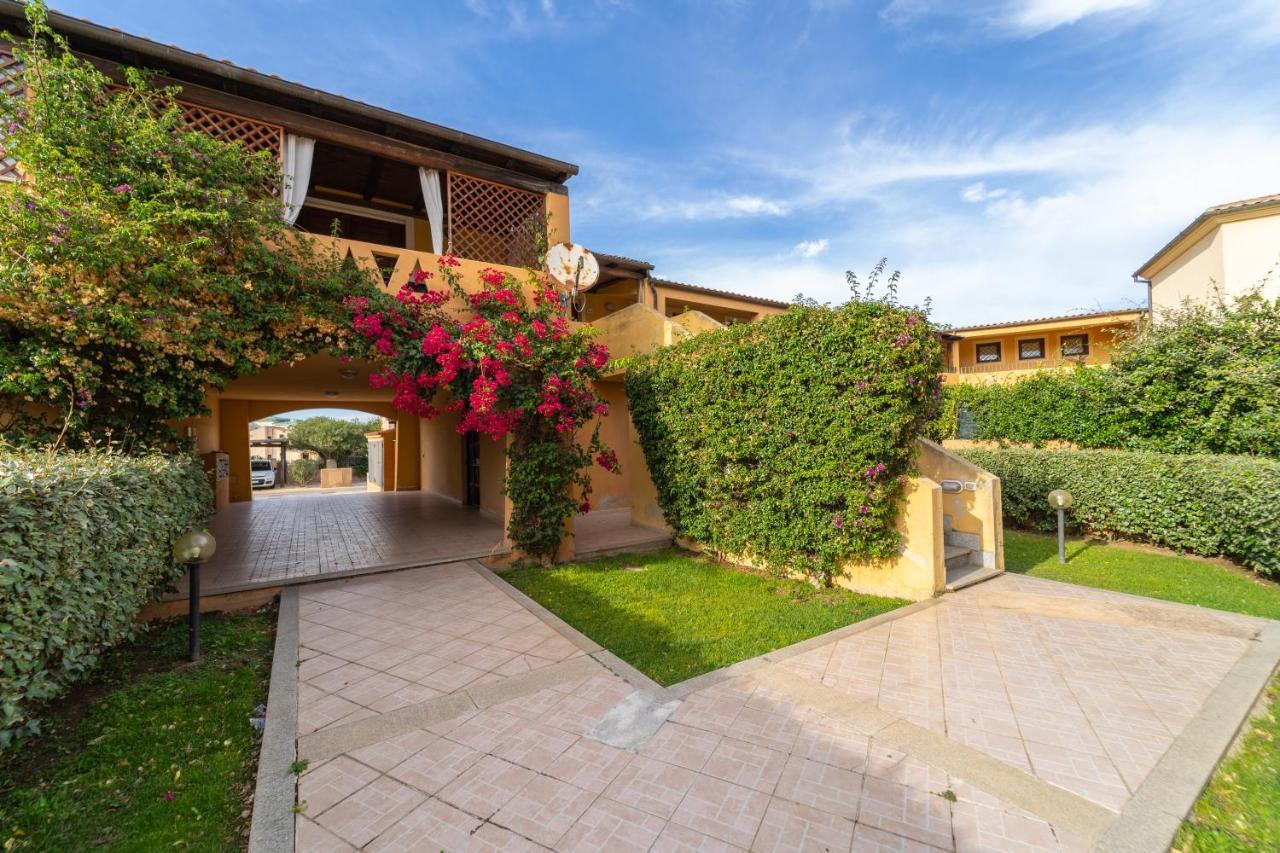 La Casa Di Arly Apartment Olbia Exterior photo